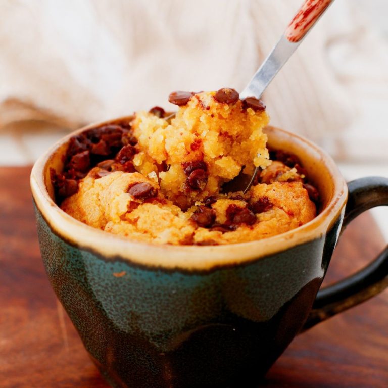 Pumpkin Chocolate Chip Mug Cake
